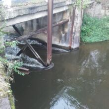 Spływy kajakowe Rawką. Wypożyczalnia kajaków. Kajaki na weekend. Zapraszamy na kajaki, grill i ognisko na naszej polanie